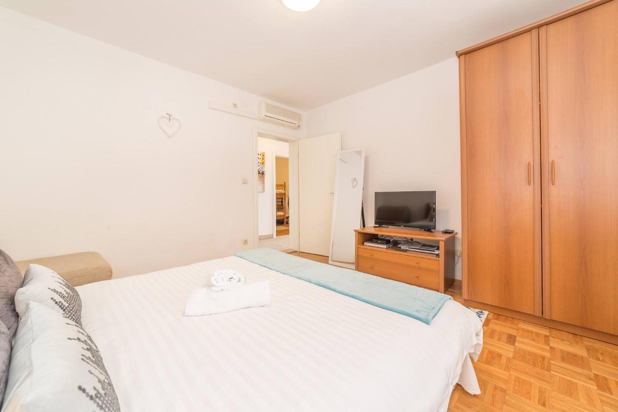 Ferienwohnung Nikol Vodice Exterior foto